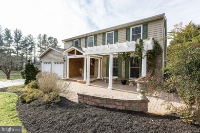 1118 Riva Ridge Dr, Great Falls, VA 22066 - photo 3