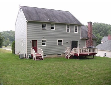 17 Toblin Hill Dr, Shrewsbury, MA 01545 - photo 2