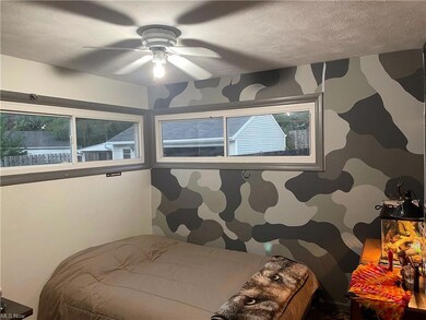 28786 Hazel Ave, Wickliffe, OH 44092 - photo 6