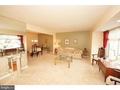 210 Canterbury Ct, East Windsor, NJ 08520 - photo 3