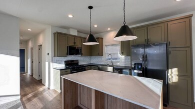 1250 N Kirby St unit 114, Hemet, CA 92545 - photo 6