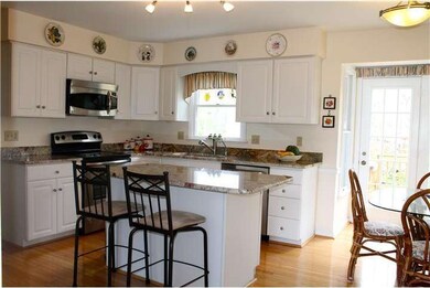 908 Weathering Ln, Chadds Ford, PA 19317 - photo 4