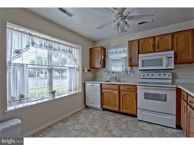 71 Knollwood Dr, Woodbury, NJ 08096 - photo 6