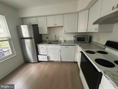 104 Willow Turn unit B, Mount Laurel, NJ 08054 - photo 2