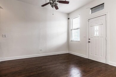 4627 S Langley Ave unit 2, Chicago, IL 60653 - photo 6