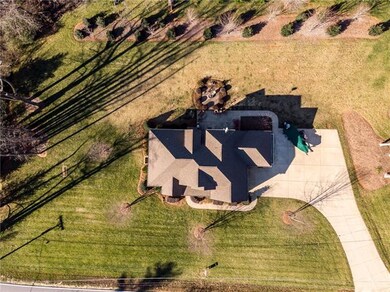 428 Augusta Dr, Statesville, NC 28625 - photo 5