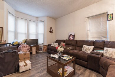 27 Taylor St, Providence, RI 02907 - photo 4