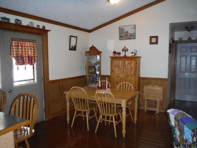 136 Hollister Rd, Corinth, NY 12822 - photo 5