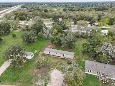 113 Country Oaks St, Brazoria, TX 77422 - photo 4