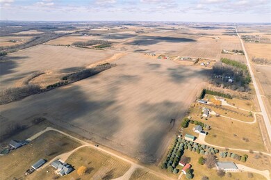 21250 Woodridge Ln, Shell Rock, IA 50670 - photo 4