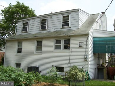 2049 Reading Blvd, Reading, PA 19609 - photo 7