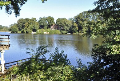 3 Lexington Ct, Red Bank, NJ 07701 - photo 5