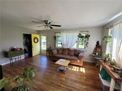 5476 MacUngie Mountain Rd, Macungie, PA 18062 - photo 4