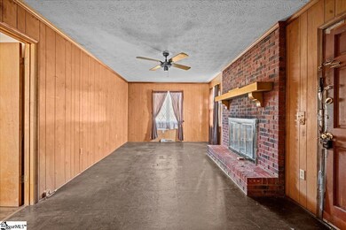 201 Fairground Rd, Simpsonville, SC 29680 - photo 6