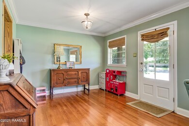 127 Alonda -6