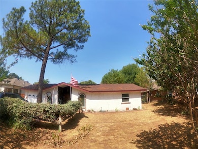 1920 Bernard St, Denton, TX 76205 - photo 5