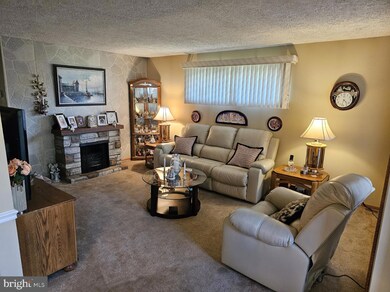 1604 Claridge Ave, Halethorpe, MD 21227 - photo 4