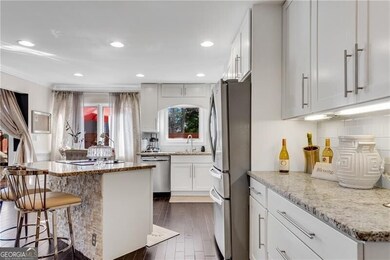 54 Basswood Cir, Atlanta, GA 30328 - photo 7