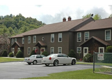 122 Batchelder St unit C19, Barre, VT 05641 - photo 3