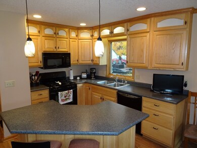 10706 Stellhorn Rd, New Haven, IN 46774 - photo 5