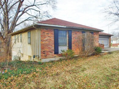 11100 W 72nd Terrace, Shawnee, KS 66203 - photo 2