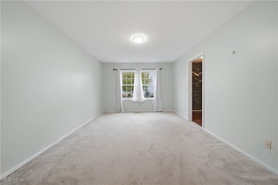 6686 Hogan Way NW, Canton, OH 44718 - photo 6