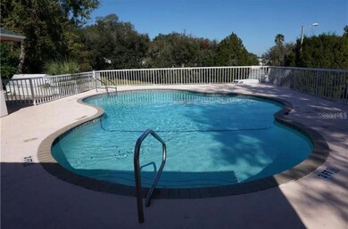 202 Country Ln NE unit 202, Winter Haven, FL 33881 - photo 3