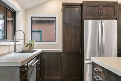 21929 Katie Dr, Bend, OR 97701 - photo 7