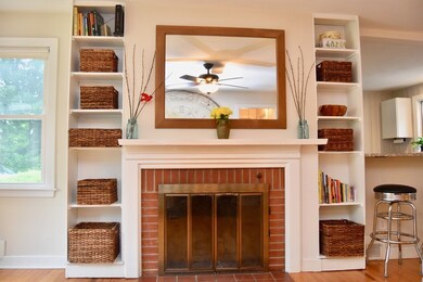 8 Skinner Ln, South Hadley, MA 01075 - photo 4