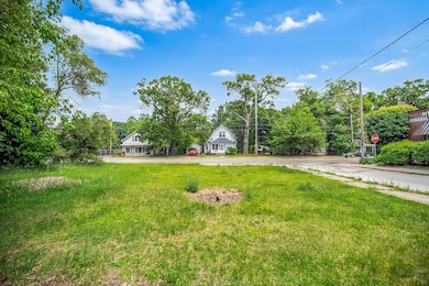 719 E Apple Ave, Muskegon, MI 49442 - photo 7