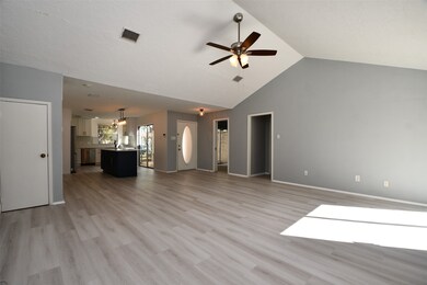 15427 Swan Creek Dr, Houston, TX 77095 - photo 5