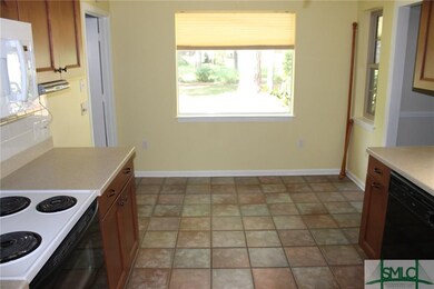 110 Halifax Rd, Savannah, GA 31410 - photo 7