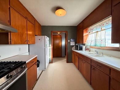 1106 N Pierce St, Lexington, NE 68850 - photo 5