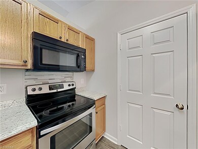 1509 Hughes Ct, High Point, NC 27263 - photo 7