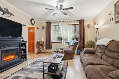 202 Lidy Rd, Dupont, PA 18641 - photo 5