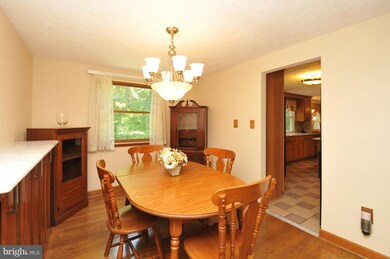 11569 Hicks Ct, Manassas, VA 20112 - photo 7