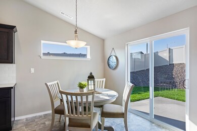 Edgewood - Dining Room