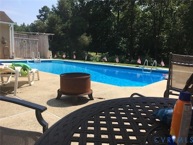 5300 Claridge Dr, Chesterfield, VA 23832 - photo 2