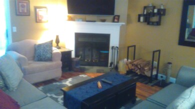 38 Stonehouse Ln, Keene, NH 03431 - photo 3