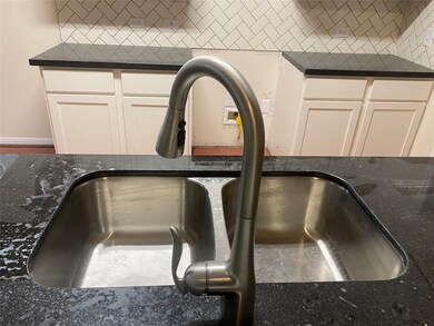 7646 Nevaeh Crest Path, Houston, TX 77016 - photo 6