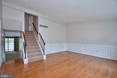9336 Beowulf Cir, Rosedale, MD 21237 - photo 4