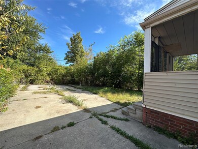 5280 Alter Rd, Detroit, MI 48224 - photo 4