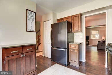 5908 Morningbird Ln, Columbia, MD 21045 - photo 7