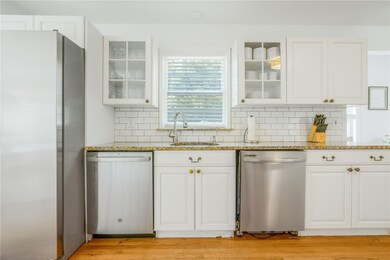 77 Crest Ave, Wakefield, RI 02879 - photo 6