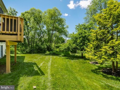 4946 Davis Dr, Doylestown, PA 18902 - photo 3