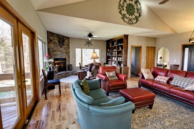 LivingRoom2