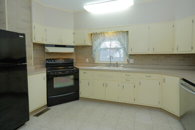 117 West Maple St-107