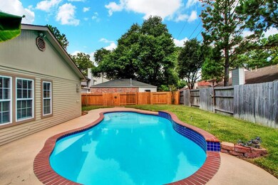 8618 Hot Springs Dr, Houston, TX 77095 - photo 2