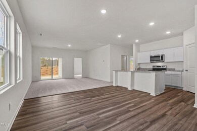 14-web-or-mls-_NFP7570