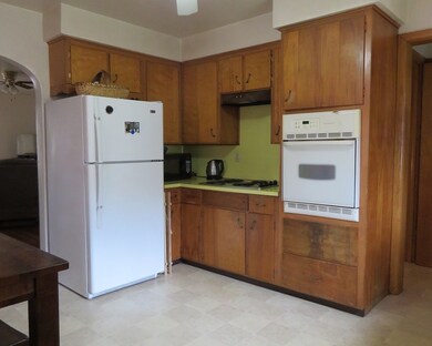 123 E Butler St, Loudonville, OH 44842 - photo 6